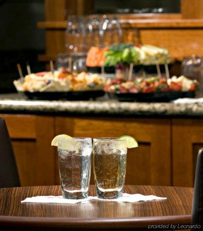 By Marriott At Carnegie Center 3* Princeton