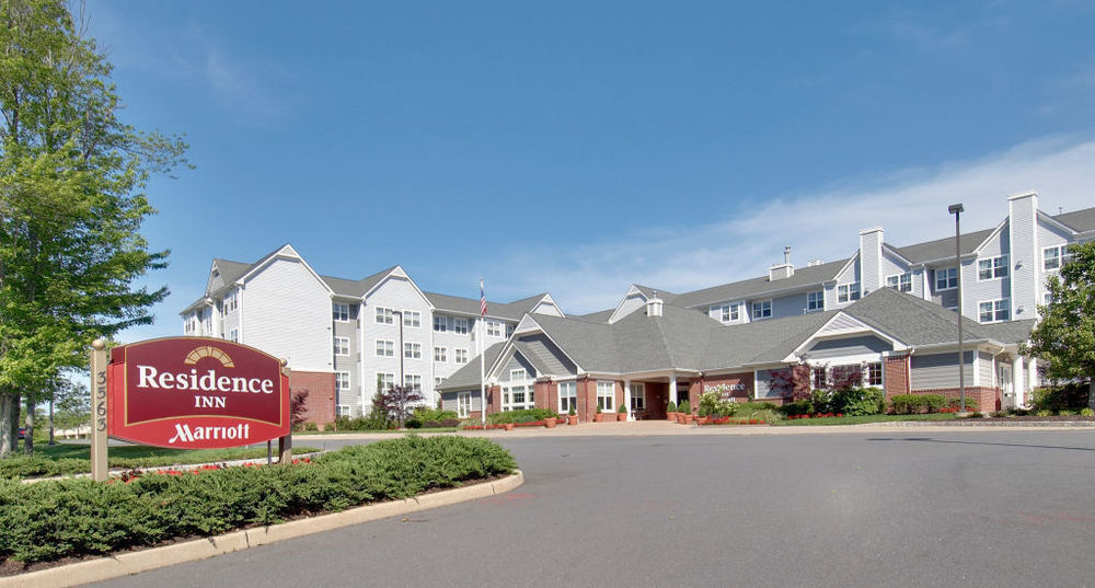 By Marriott At Carnegie Center 3* Princeton