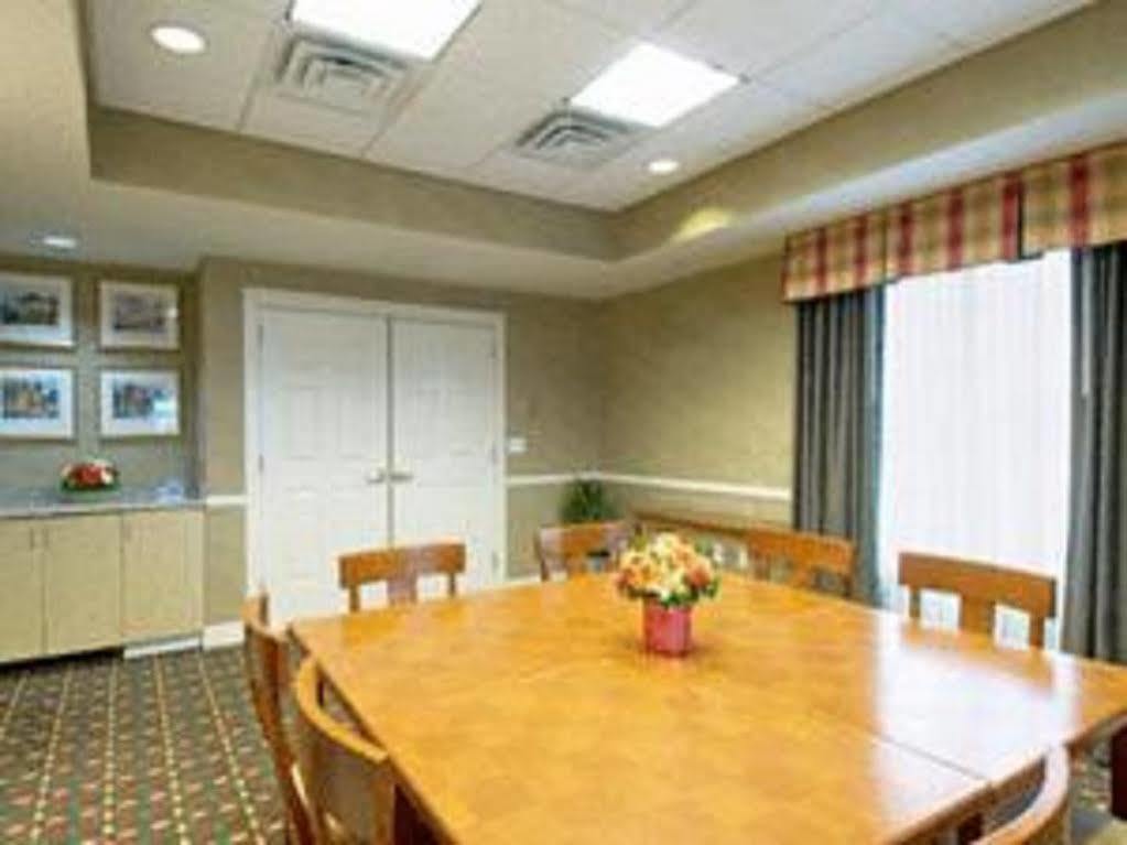 By Marriott At Carnegie Center Hotel Princeton
